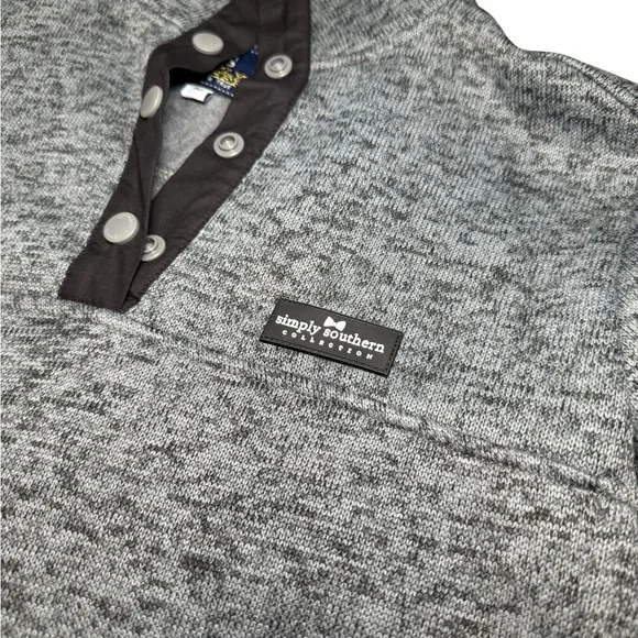 Simply Southern Womens Gray Pullover Fleece Sweatshirt Size Medium 1/4 Snap - Picture 2 of 11